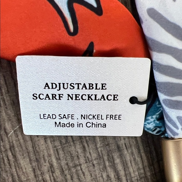 Piper K | Scarf Necklace - Picture 9 of 10